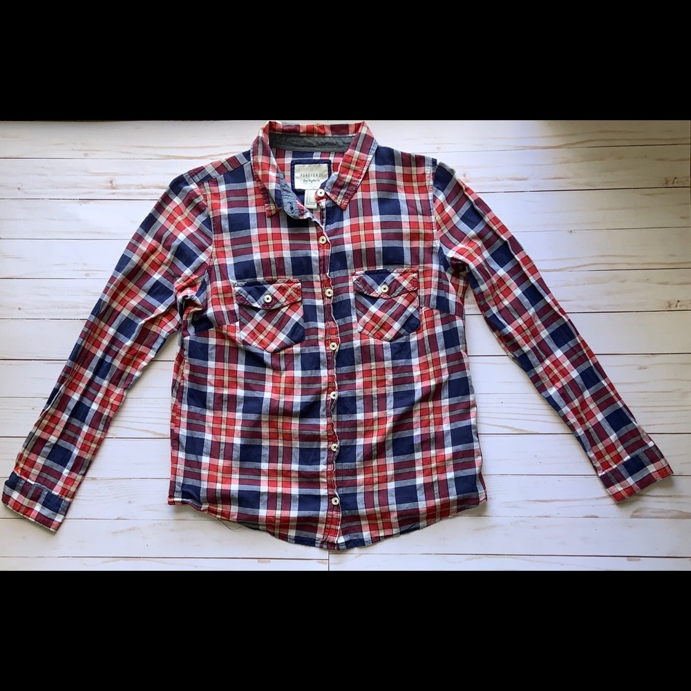 FOREVER 21 Woman's Red/Blue/White Square   Button